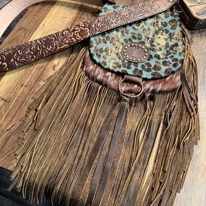 Keep it gypsy crossbody